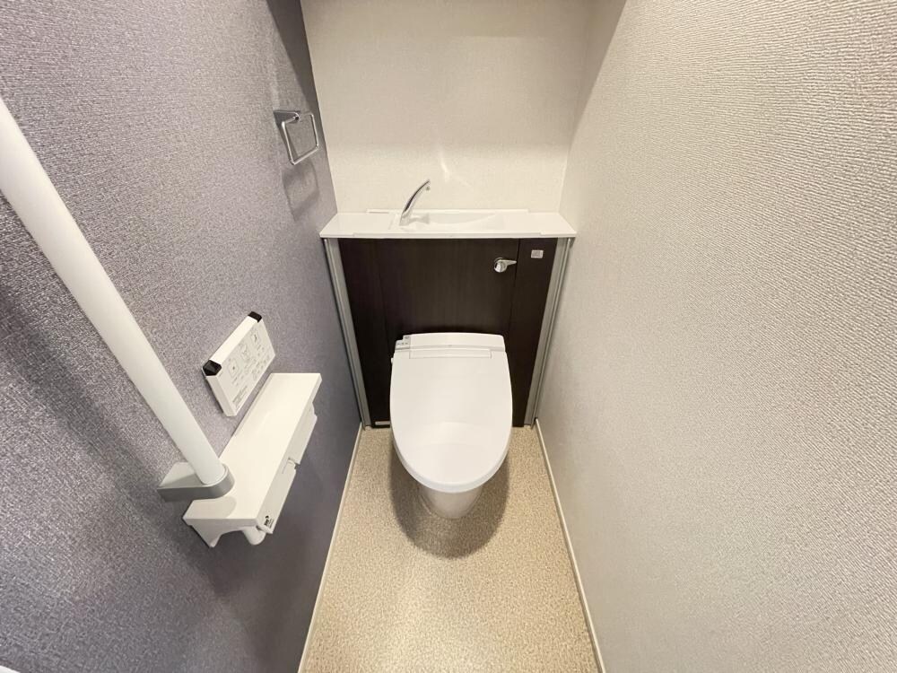 ハイツユベーレンの物件内観写真