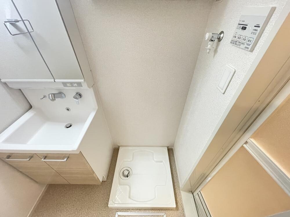 ハイツユベーレンの物件内観写真