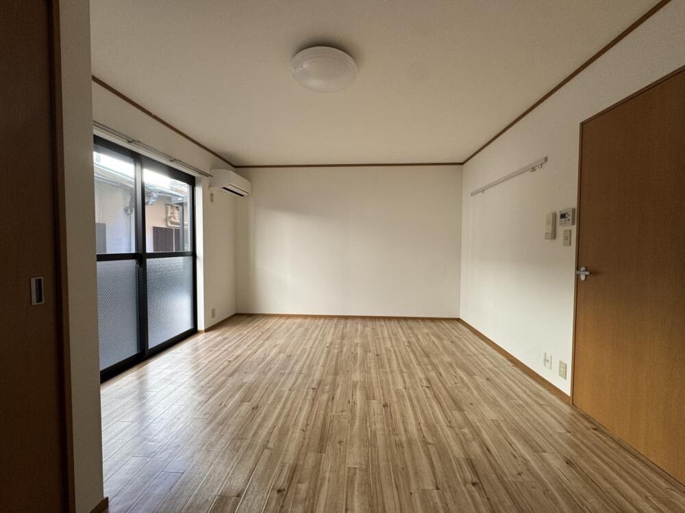 サンハイツ香枦園の物件内観写真