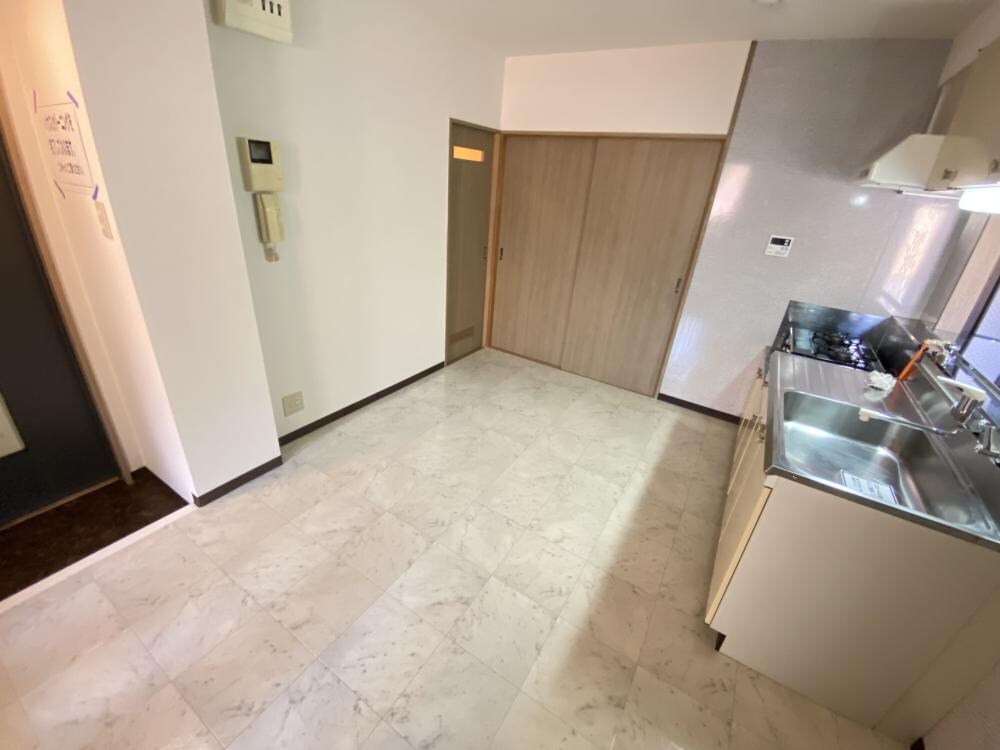 メゾン ユニの物件内観写真