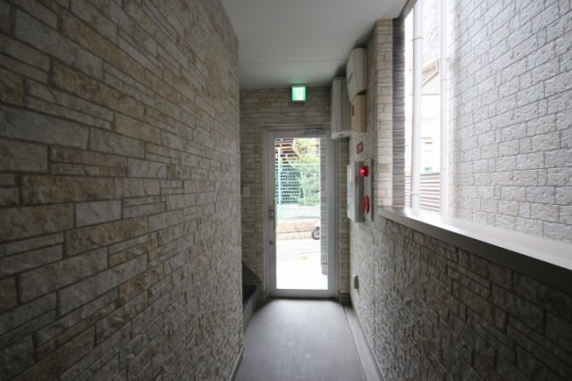 アクロス神戸灘アパートメントの物件外観写真