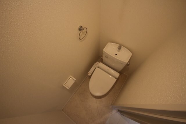 アクロス神戸灘アパートメントの物件内観写真