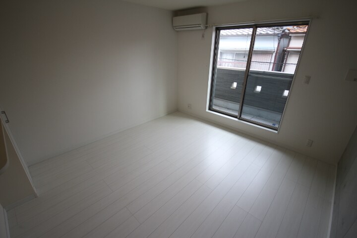 アクロス神戸灘アパートメントの物件内観写真