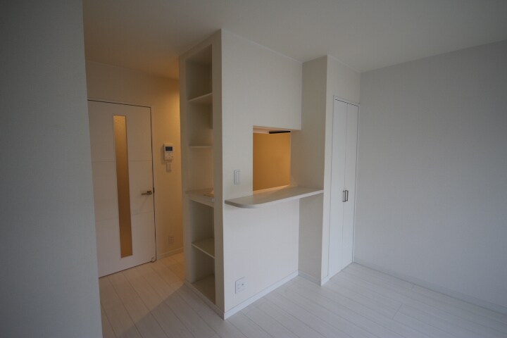 アクロス神戸灘アパートメントの物件内観写真