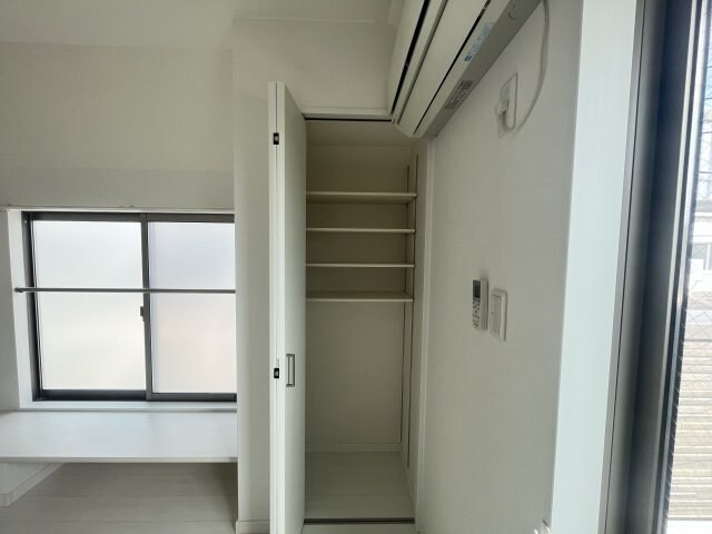 アクロス神戸灘アパートメントの物件内観写真