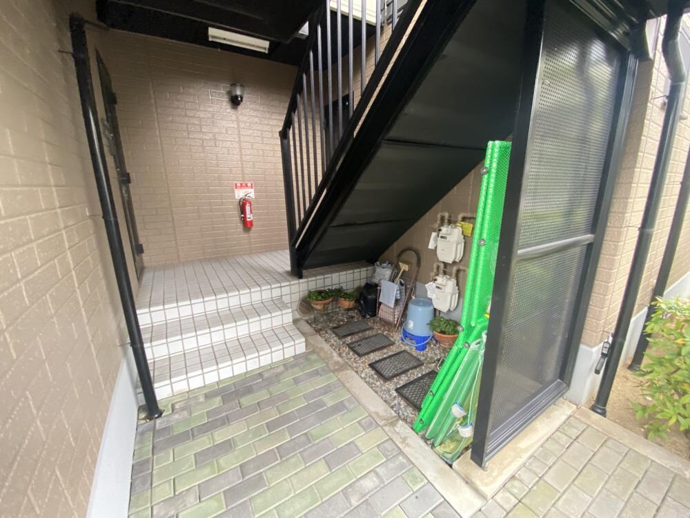 モンマルトルの物件外観写真