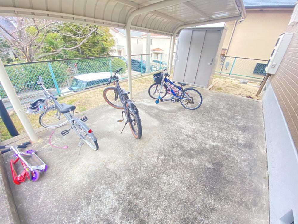 モンマルトルの物件外観写真