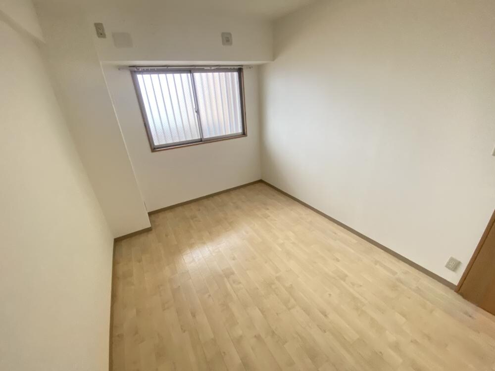 ヴィラ安堂寺2の物件内観写真