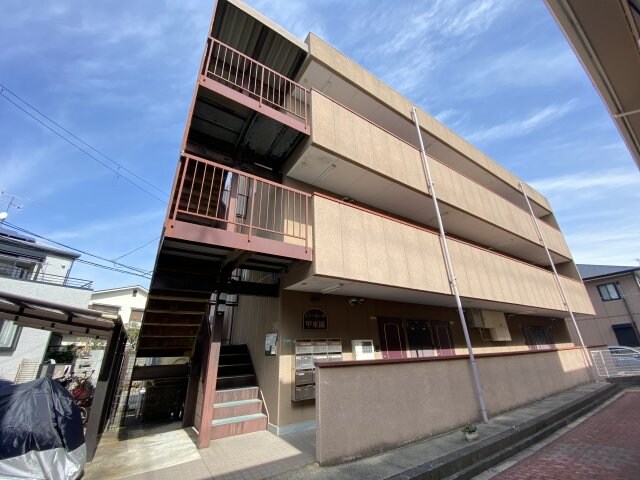 メニーローザ甲東園の物件外観写真