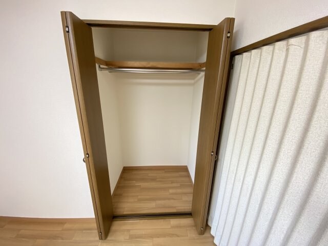 メニーローザ甲東園の物件内観写真