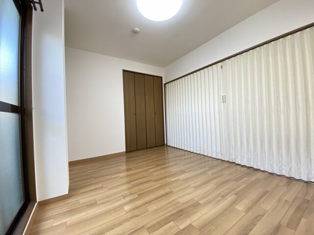 メニーローザ甲東園の物件内観写真