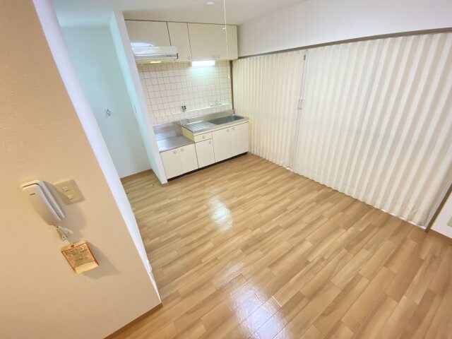 メニーローザ甲東園の物件内観写真