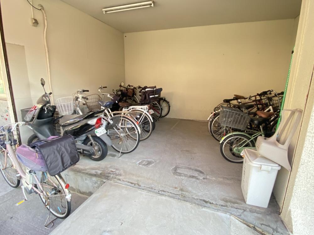 甲子園フラットの物件外観写真