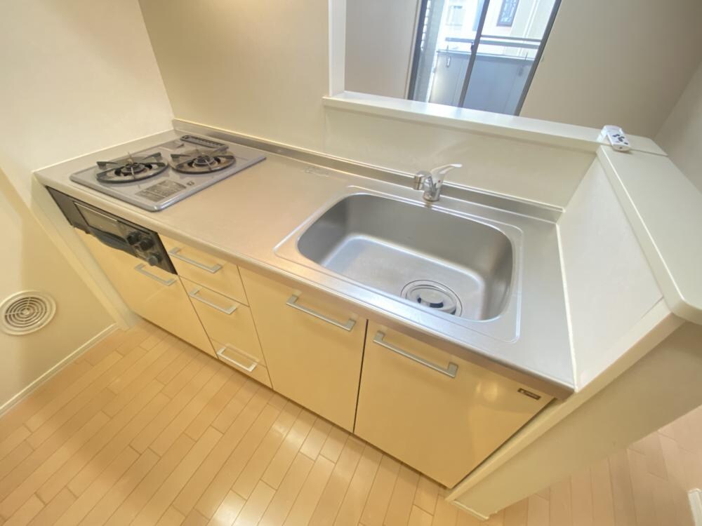 ブルーリーフ2の物件内観写真