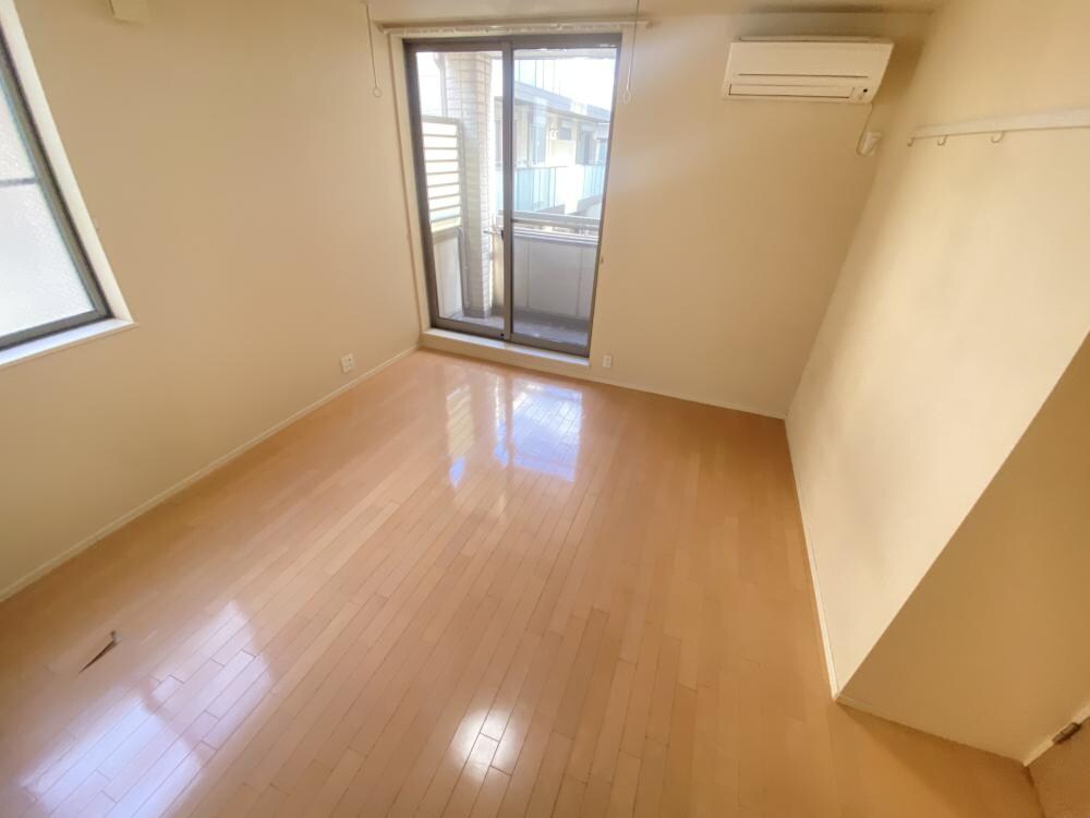 ブルーリーフ2の物件内観写真