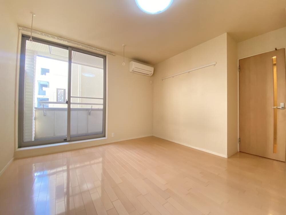 ブルーリーフ2の物件内観写真