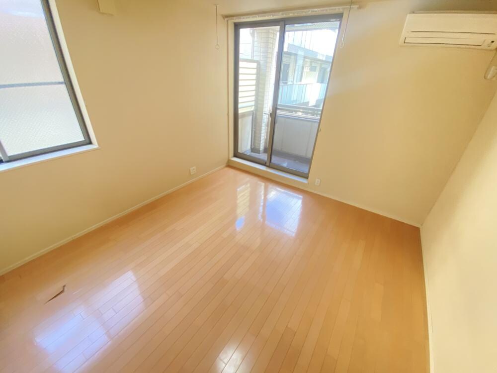 ブルーリーフ2の物件内観写真