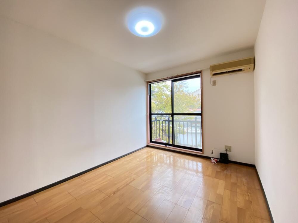 ジュネスうえがはらの物件内観写真