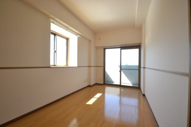 ラディウス武庫之荘の物件内観写真