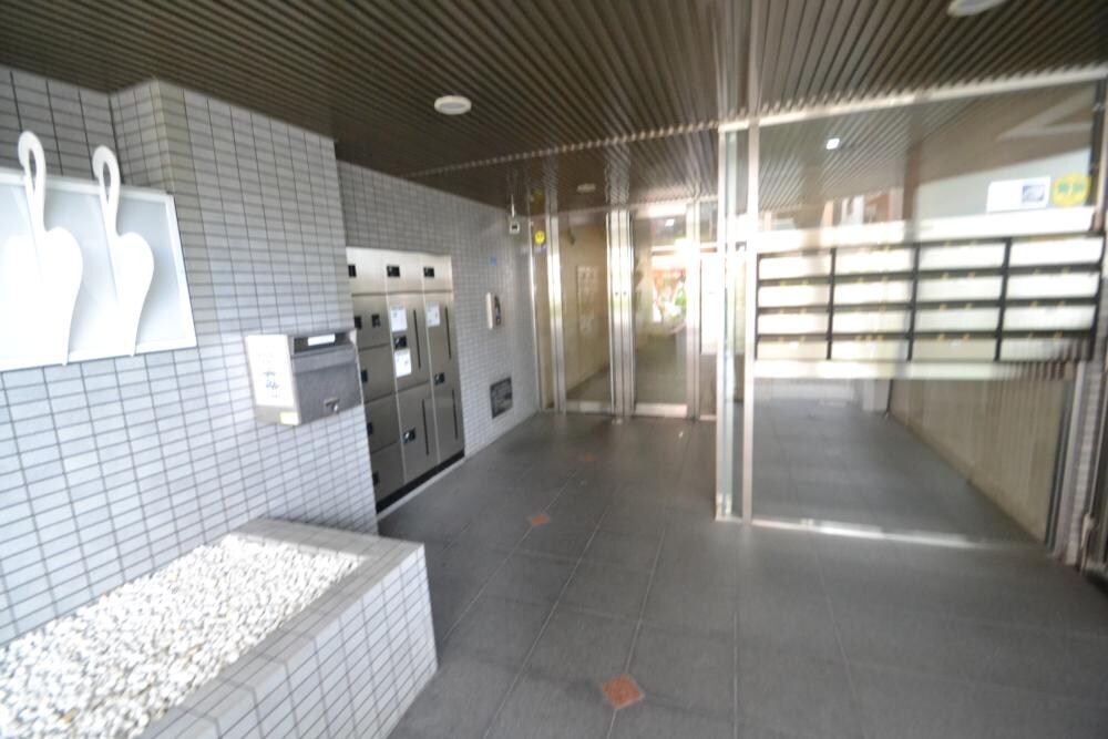 ブルネン武庫之荘の物件外観写真