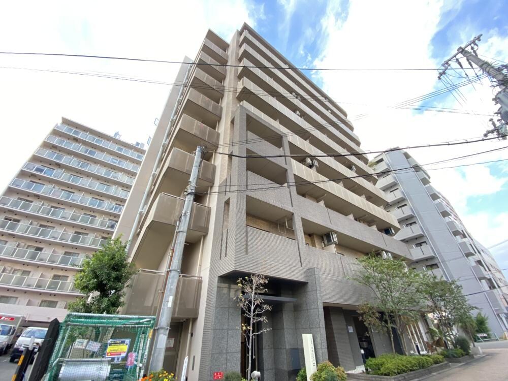 エレナ西宮北口の物件外観写真