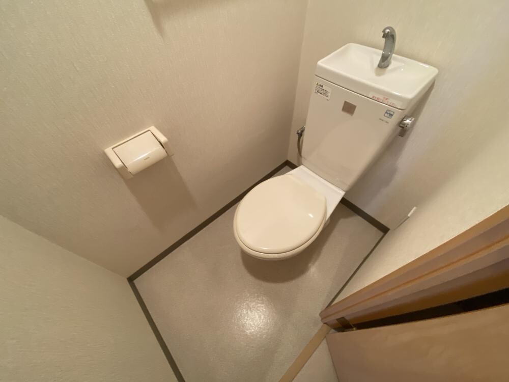 エレナ西宮北口の物件内観写真