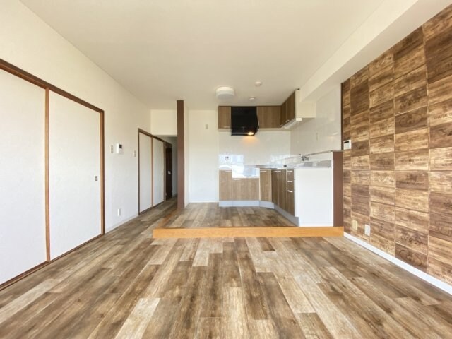 チャフル甲東の物件内観写真