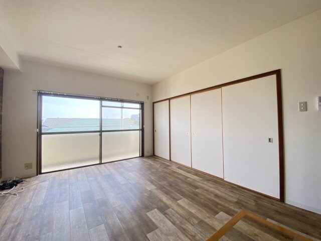 チャフル甲東の物件内観写真