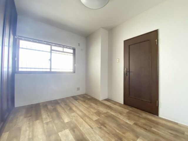 チャフル甲東の物件内観写真