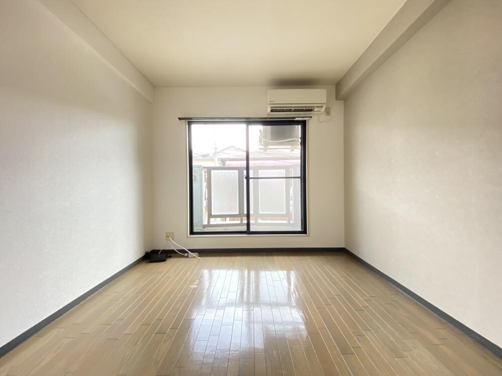 ベルカンポ曙の物件内観写真