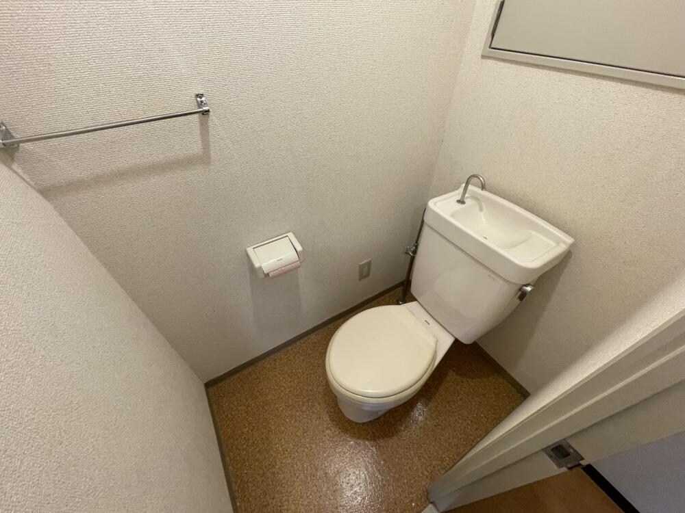 クリスタルパレスの物件内観写真