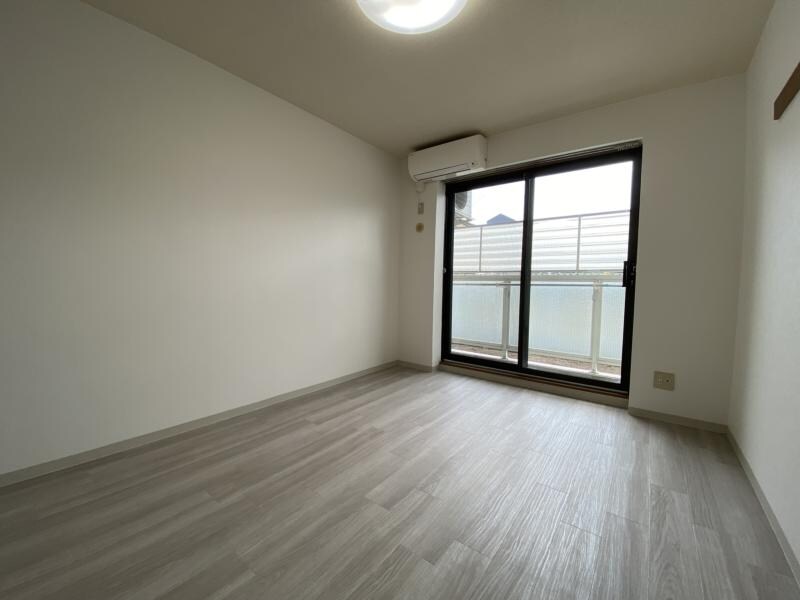 レジスコート東難波1の物件内観写真