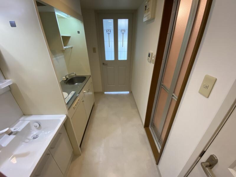 レジスコート東難波1の物件内観写真