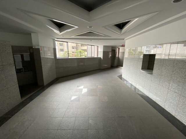 グレース門戸荘の物件外観写真