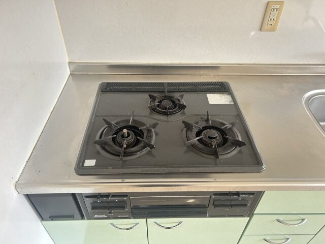 エレガンテ本山の物件外観写真