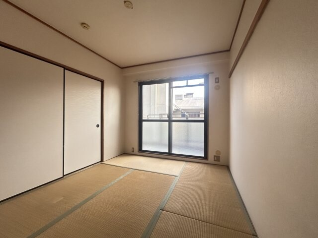 エレガンテ本山の物件内観写真