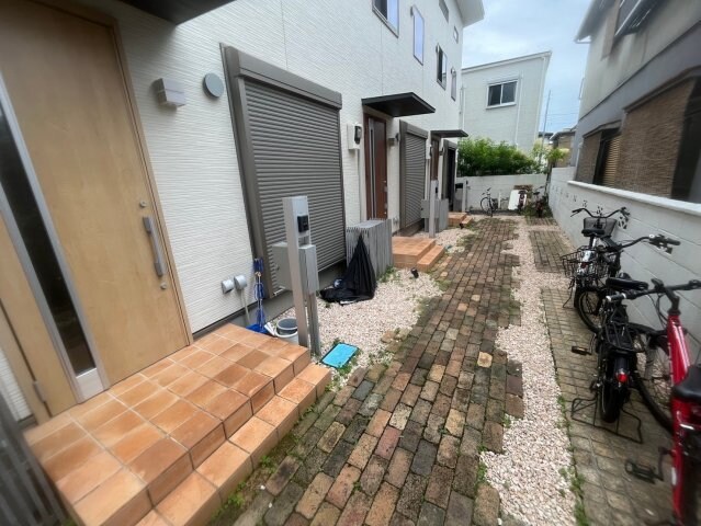 テラスハウス新伊丹の物件外観写真