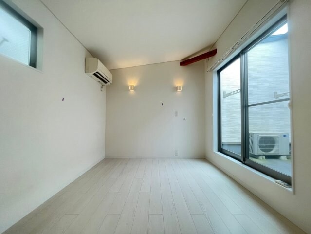 テラスハウス新伊丹の物件内観写真