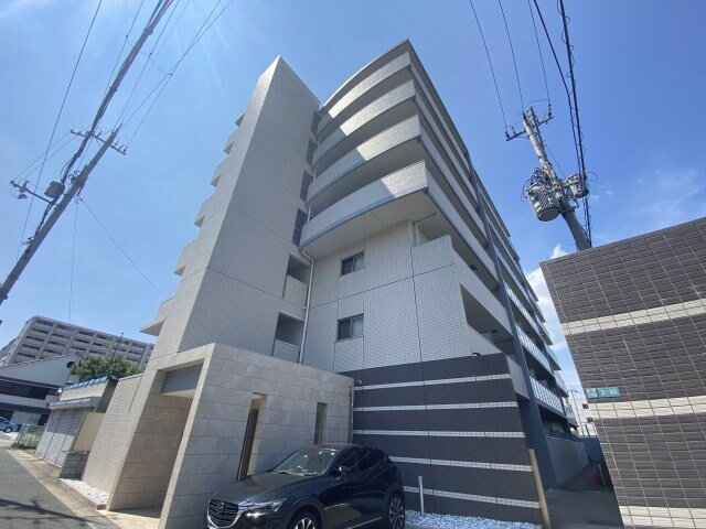 クレア・ド・ルーン伊丹の物件外観写真