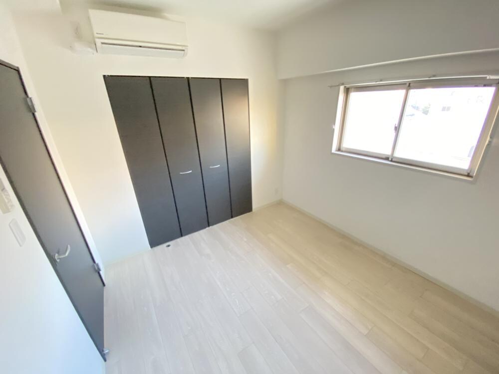 クレア・ド・ルーン伊丹の物件内観写真