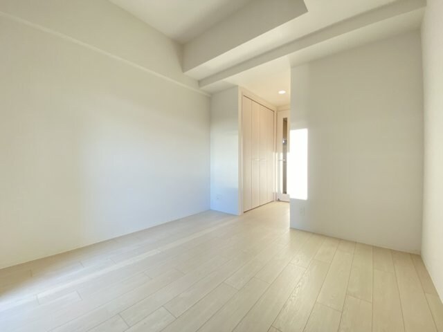 エスプレイスアーバンレジデンスの物件内観写真