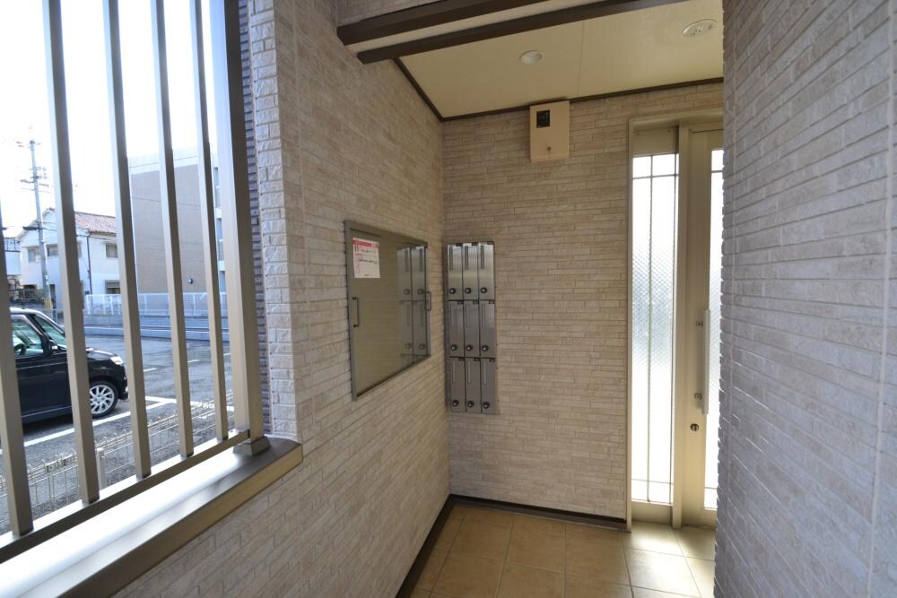 アルバグランデの物件外観写真