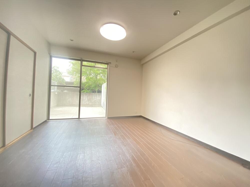 パインハイツ甲子園の物件内観写真