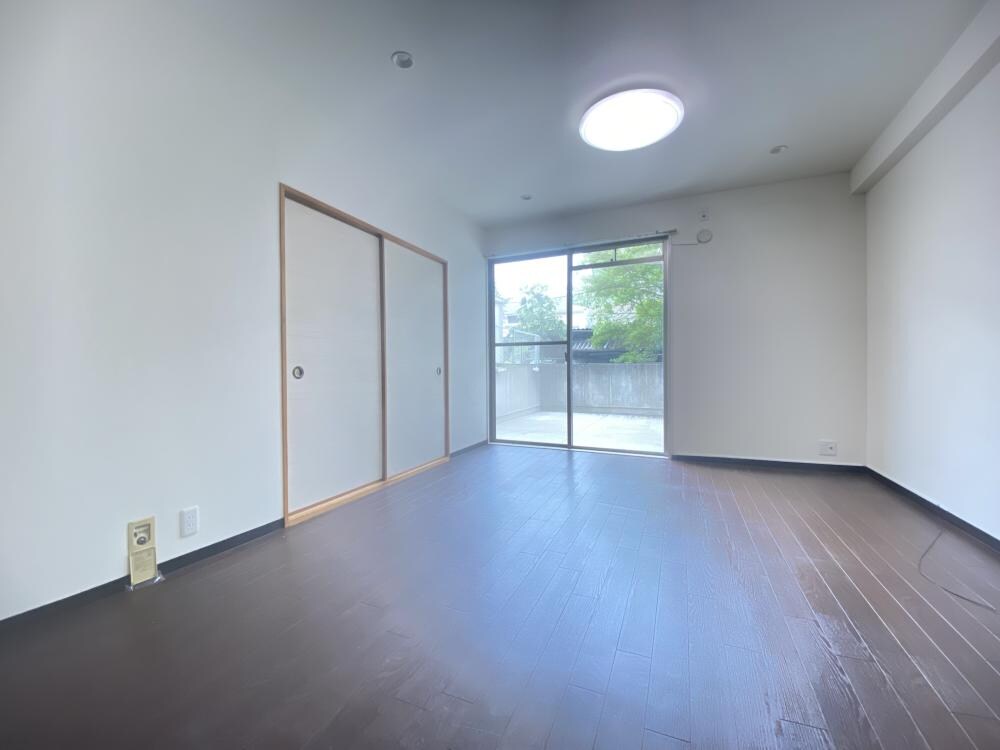 パインハイツ甲子園の物件内観写真