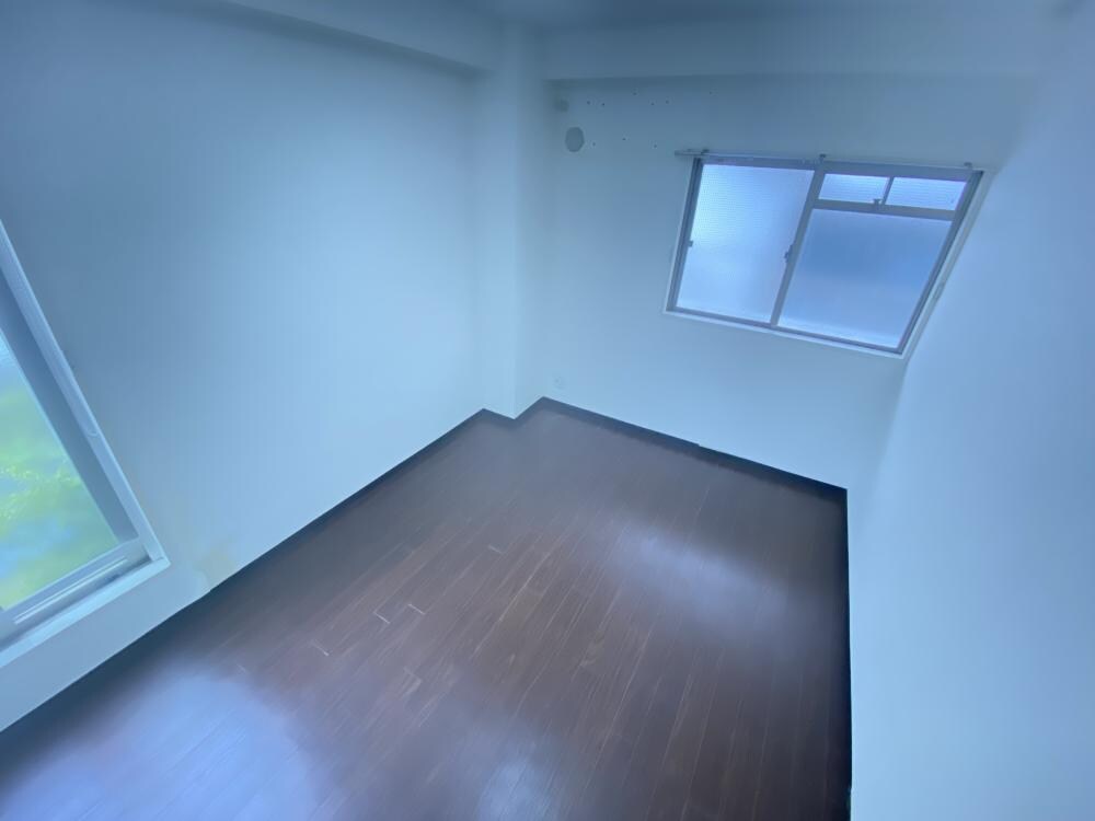 パインハイツ甲子園の物件内観写真