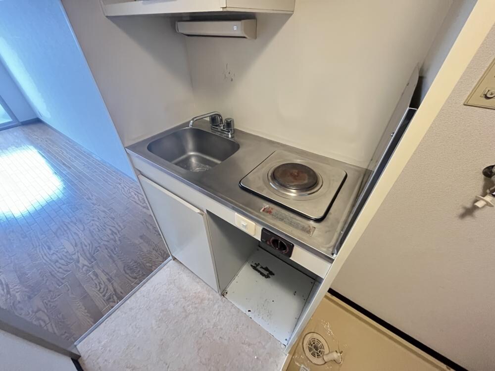 サンロイヤルの物件内観写真