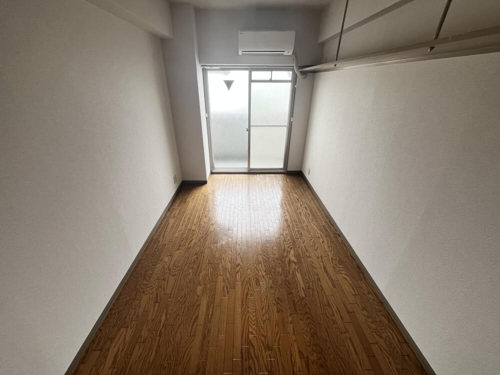 サンロイヤルの物件内観写真