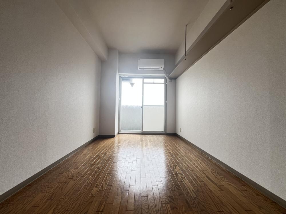 サンロイヤルの物件内観写真