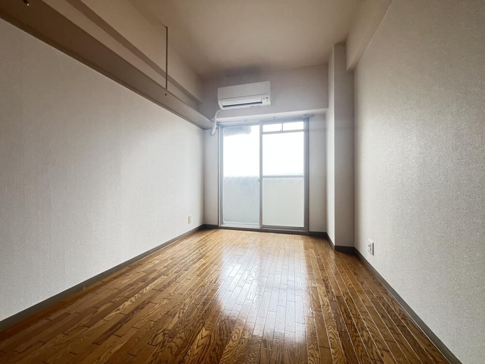 サンロイヤルの物件内観写真