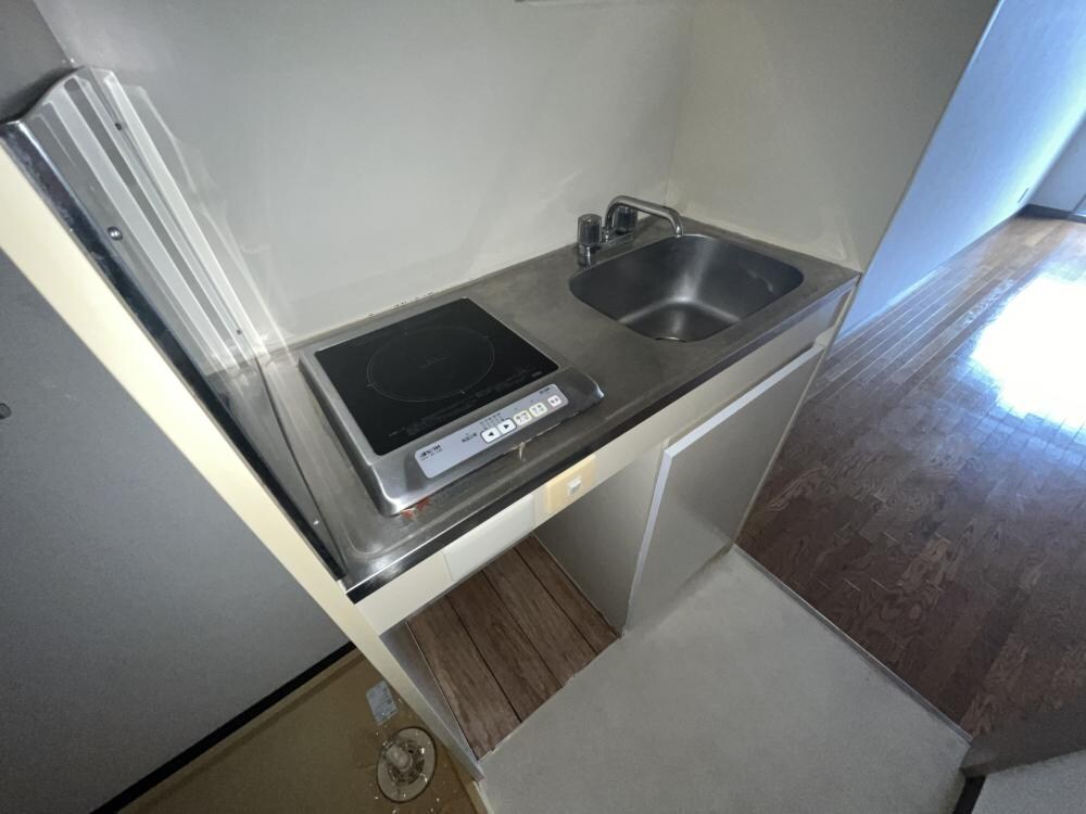 サンロイヤルの物件内観写真